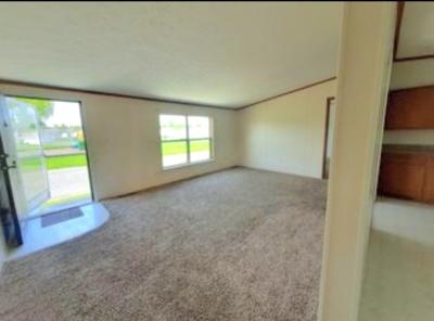 Photo 2 of 9 of home located at 1800 Baltic Ave Elkhart, IN 46514