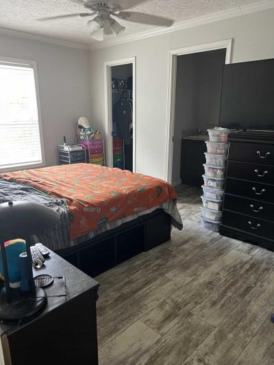 Photo 2 of 8 of home located at 10201 West Beaver Street Lot 40 Jacksonville, FL 32220
