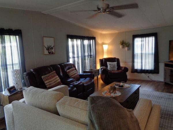 1981 Manufactured Home