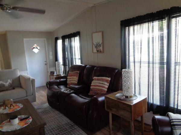 1981 Manufactured Home