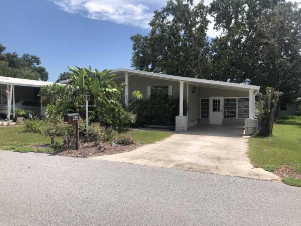 Photo 1 of 2 of home located at 2232 Miramont Circle Valrico, FL 33594