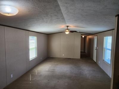 Photo 4 of 10 of home located at 18414 Al Highway 99 Athens, AL 35614