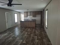 2020 THE BREEZE Manufactured Home