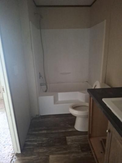 Photo 4 of 7 of home located at 906 Kimberly Ln Kannapolis, NC 28083