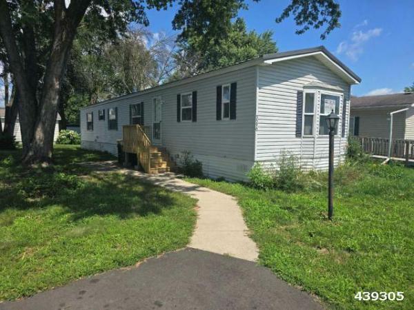 Photo 1 of 2 of home located at Countryview Mh Community 5590 176th St W Farmington, MN 55024