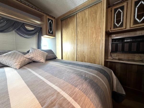 1988 Palm Harbor Manufactured Home