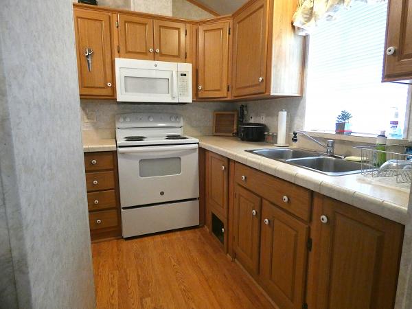 2001 CAVCO Mobile Home