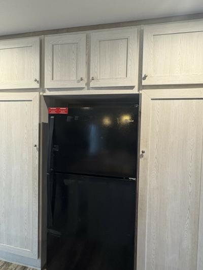 Photo 5 of 12 of home located at 170 Segovia San Marcos, TX 78666