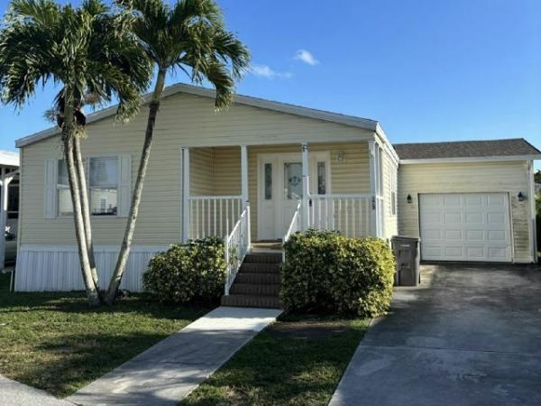 2007 Hillcrest Mobile Home For Sale