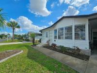 1990 FLTW Manufactured Home