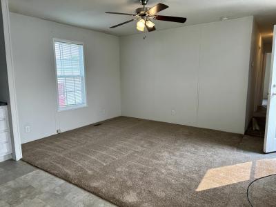Photo 2 of 10 of home located at 1837 Knollwood Bend Ypsilanti, MI 48198