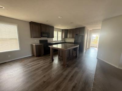 Photo 3 of 6 of home located at 7170 Chippenham Dr Fort Wayne, IN 46818