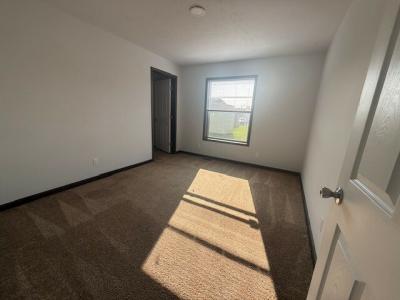 Photo 4 of 6 of home located at 7263 Furlong Ct Fort Wayne, IN 46818