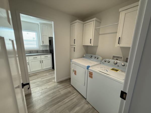 2025 Champion RAPB2856H32392 Mobile Home