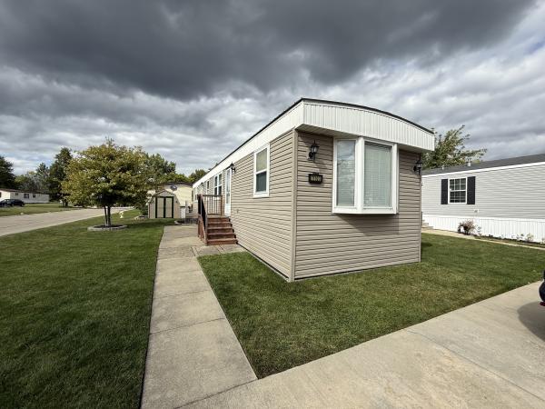1982 Parkwood Parkwood Mobile Home