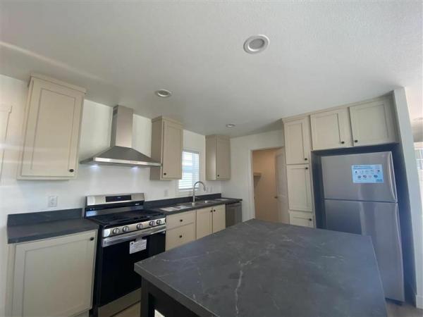 2025 Clayton Homes Inc Mobile Home For Rent