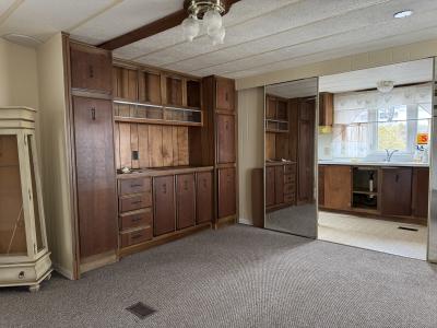 Photo 5 of 7 of home located at 33 Grandview Circle Storrs, CT 06268