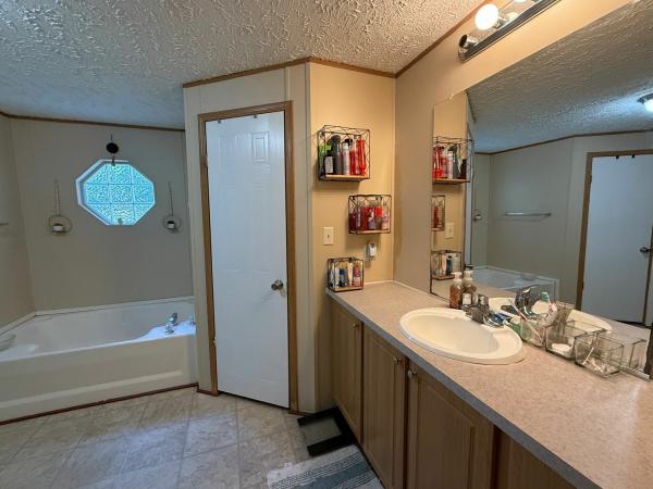 2002 Clayton SPE Mobile Home