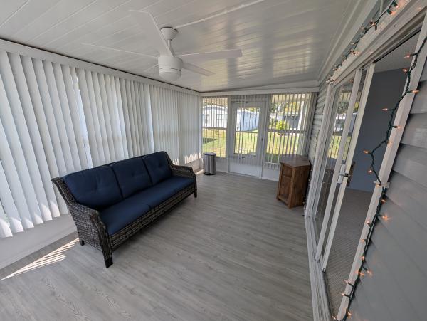 1990 Palm Harbor Palm Mobile Home