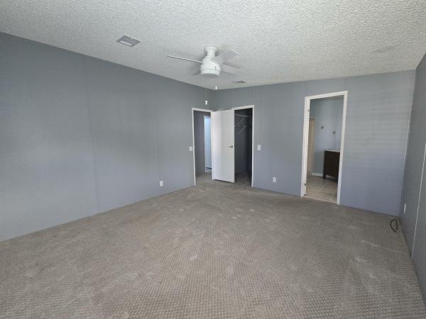 1990 Palm Harbor Palm Mobile Home