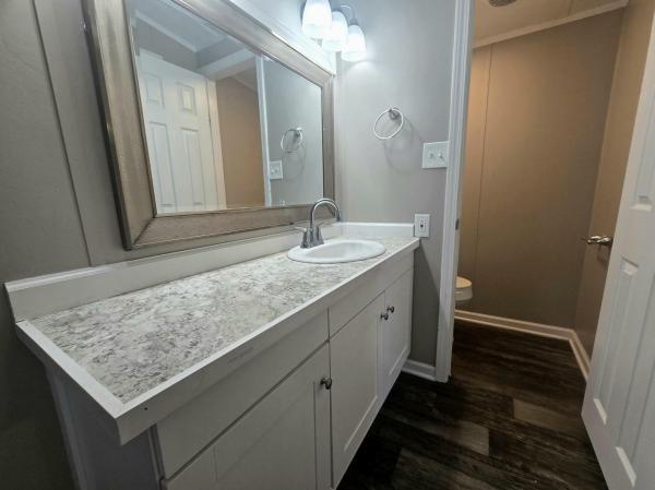 2000 Clayton Homes Inc Presidential Series Mobile Home
