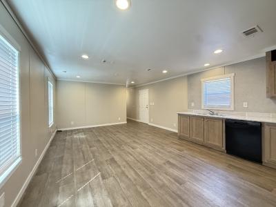 Photo 5 of 25 of home located at 206 Betty #Be206 Conroe, TX 77301
