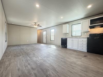 Photo 2 of 8 of home located at 203 Linda #Ln203 Conroe, TX 77301