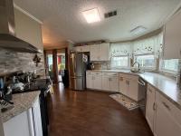 1990 Palm Ha HS Mobile Home