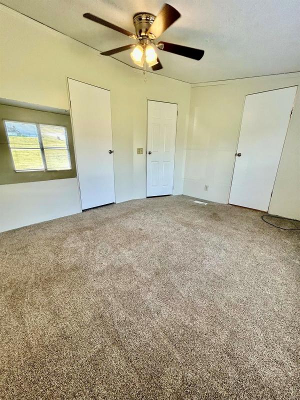 1992 STATESMAN 80S810-B  Home