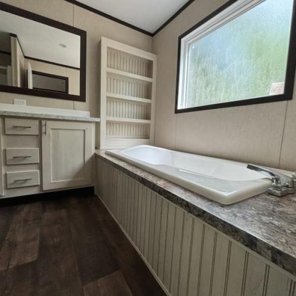 2022 Hamilton Mobile Home For Sale