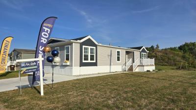 Mobile Home at 27484 Oregon Road Lot 201 Perrysburg, OH 43551