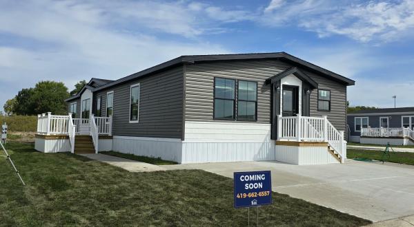 2026 Colony 197 DT1039-P  Home