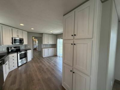 Photo 5 of 21 of home located at 33 Open Range Trail Willis, TX 77318