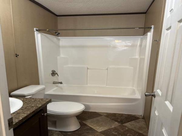 2014 Clayton Manufactured Home