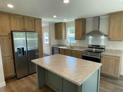 Photo 5 of 8 of home located at 304 Arlie Ln Clinton, TN 37716