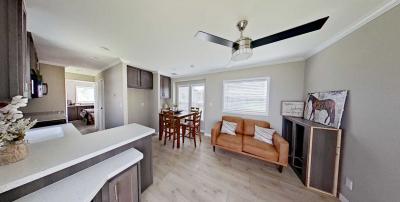 Photo 5 of 15 of home located at 27 Heron Drive Ellenton, FL 34222