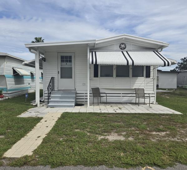1987 PARK Mobile Home For Sale