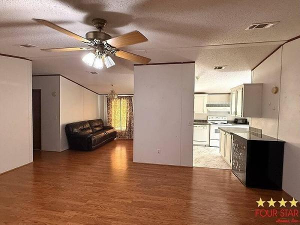 2002 FTWD  Home