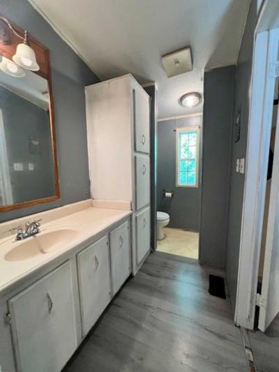 Photo 5 of 7 of home located at 498 Adler Ave Hamilton, OH 45011