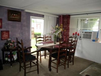 Photo 4 of 9 of home located at 276 Laurence Dr Rochester Hills, MI 48307