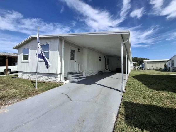 1983 TWIN Mobile Home For Sale