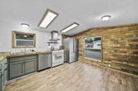 2001 Four Seasons Manufactured Home