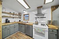 2001 Four Seasons Manufactured Home