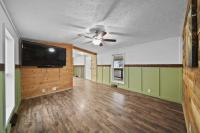 2001 Four Seasons Manufactured Home