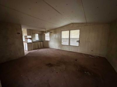 Photo 3 of 7 of home located at 2915 Hibiscus Run Lane Ruskin, FL 33570