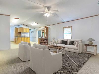 Photo 3 of 12 of home located at 17 Jones Rd Saratoga Springs, NY 12866