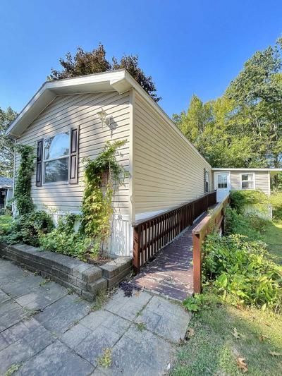 Photo 1 of 12 of home located at 17 Jones Rd Saratoga Springs, NY 12866