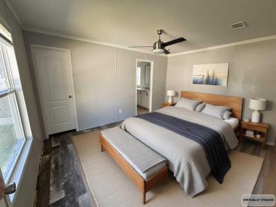 Photo 3 of 12 of home located at 356 Bayhead Dr #163 Tallahassee, FL 32304