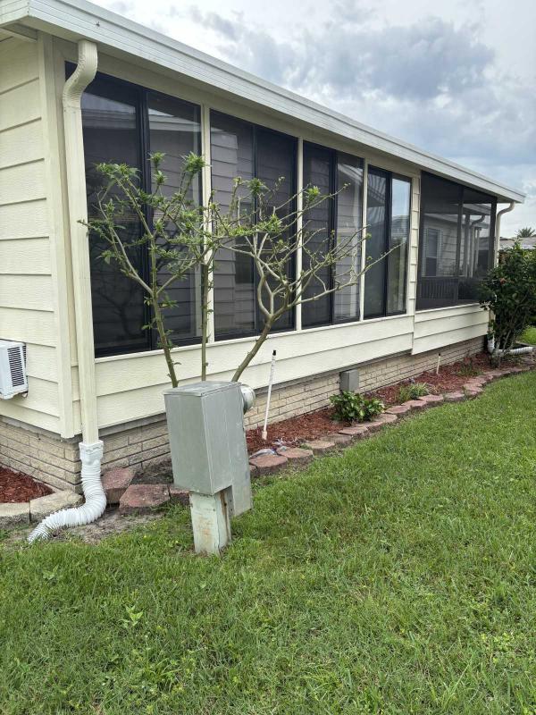 1984 Manufactured Home