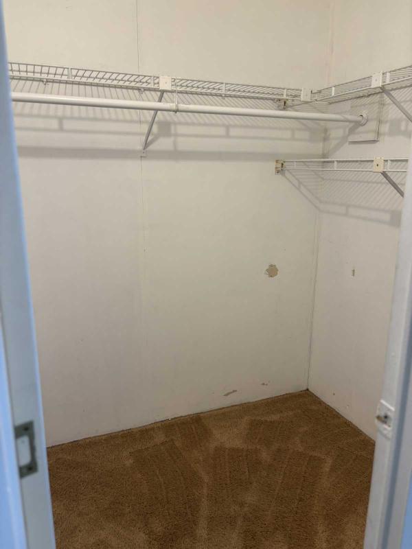 1984 Manufactured Home